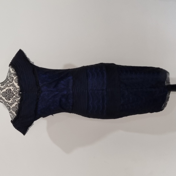 Montique, blue with black lace overlay, bodycon dress, size 10 - Picture 9 of 12